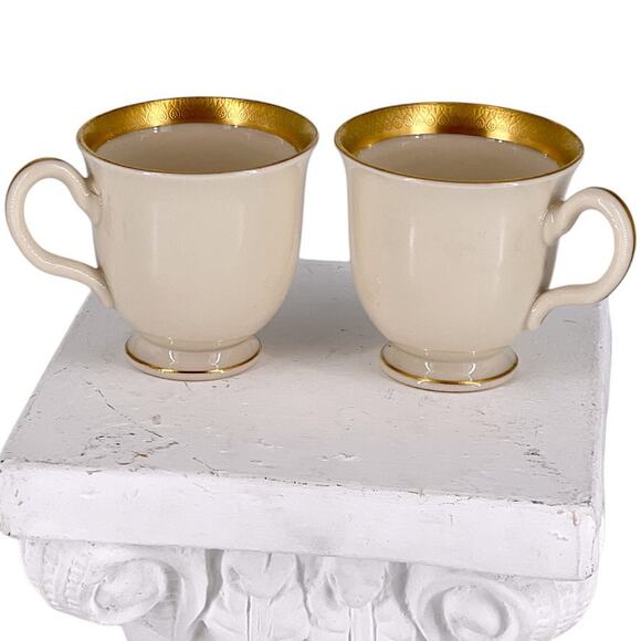 American Manor Shenango Templar Ivory Gold Rim Demitasse Teacups Elegant Vintage - Picture 2 of 15